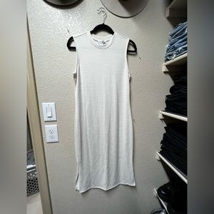 Prologue midi sleeveless dress.